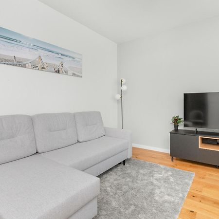 Apartament Na 15 Pietrze Z Widokiem Na Zatoke W Gdyni I Parkingiem By Noclegi Renters Gdynia Exterior foto
